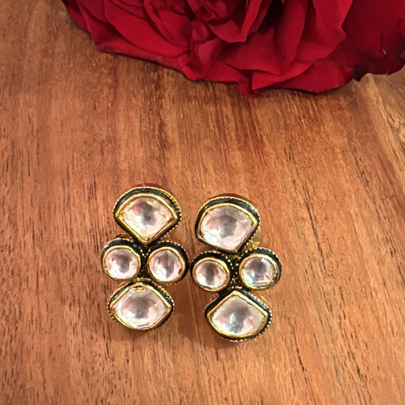 Eternal Kundan Studs
