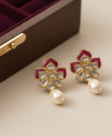 Kundan Studs